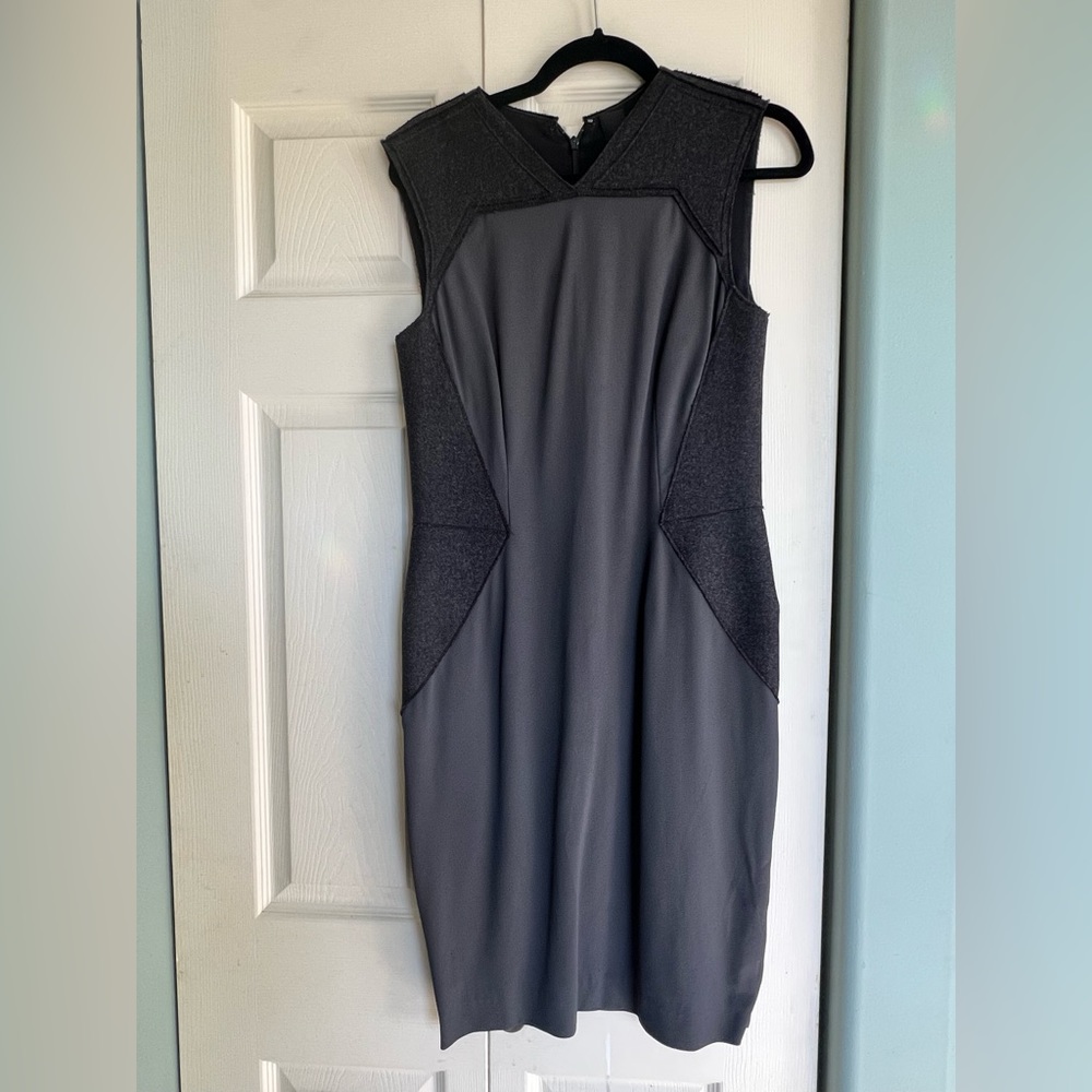 Vera Wang dress. Size M